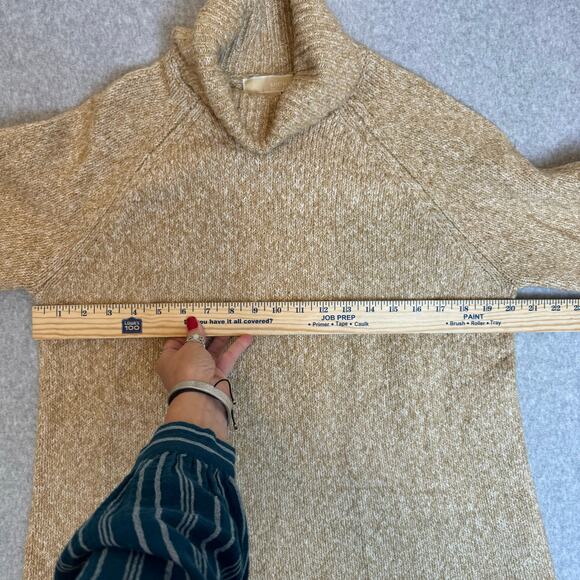 Michael Kors Turtleneck Sweater Women’s Large Tan Winter Warm Old Money Soft - Picture 4 of 13
